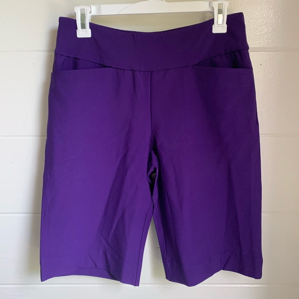 University of Washington UW shorts w/ pockets